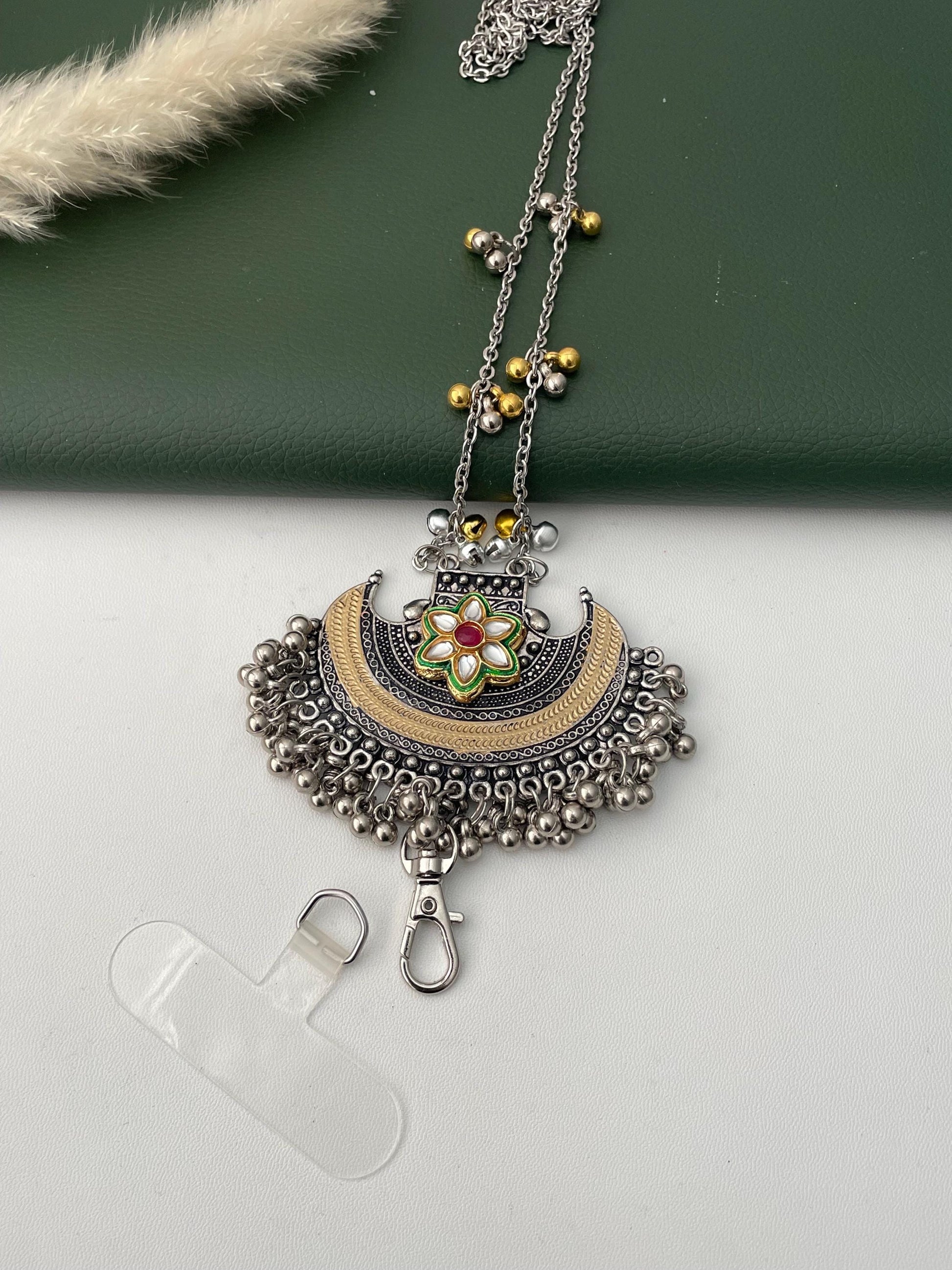 Trendy Dual tone or oxidized mobile lanyard or sling
