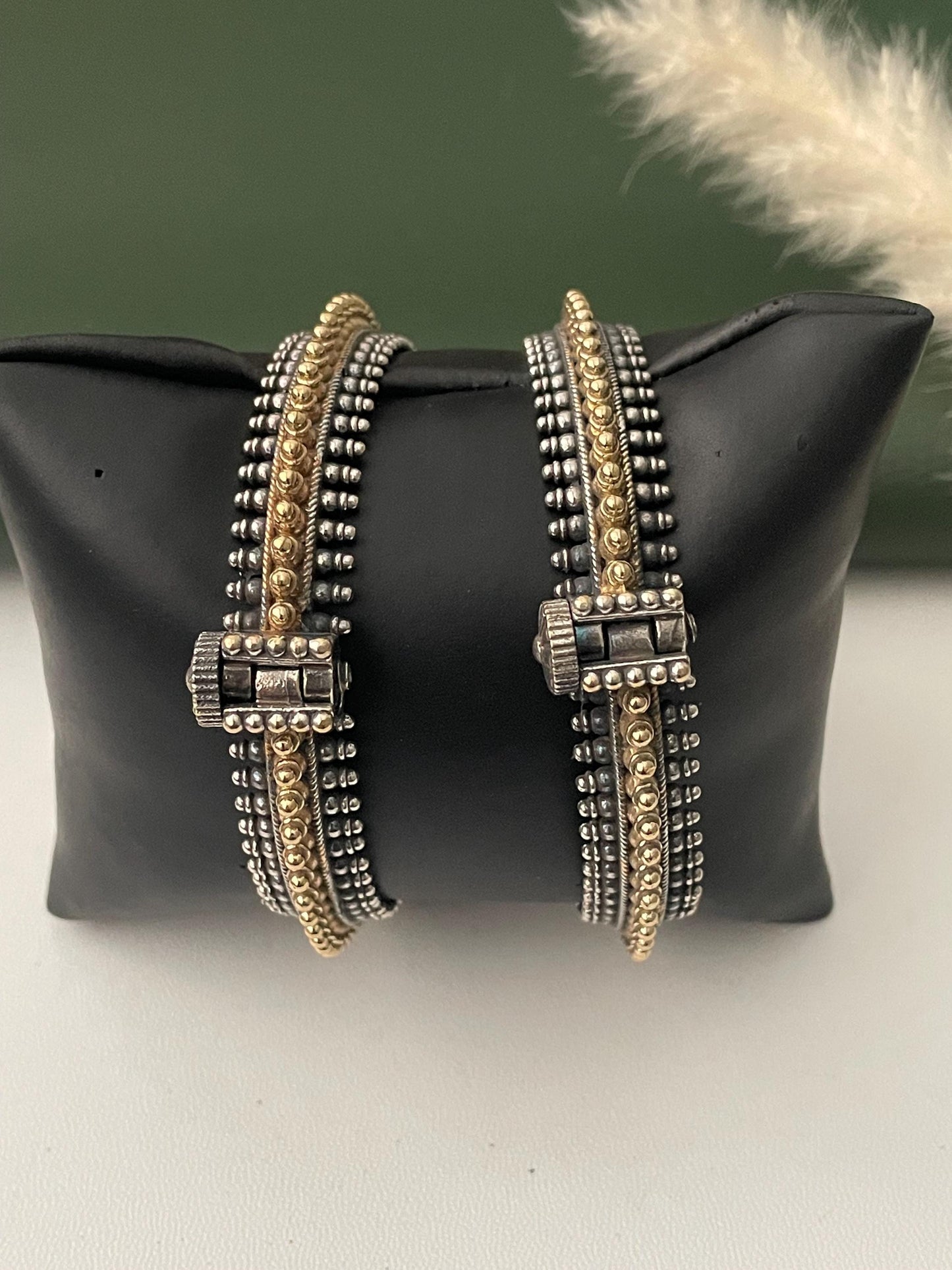 Dual tone oxidized openable bangles