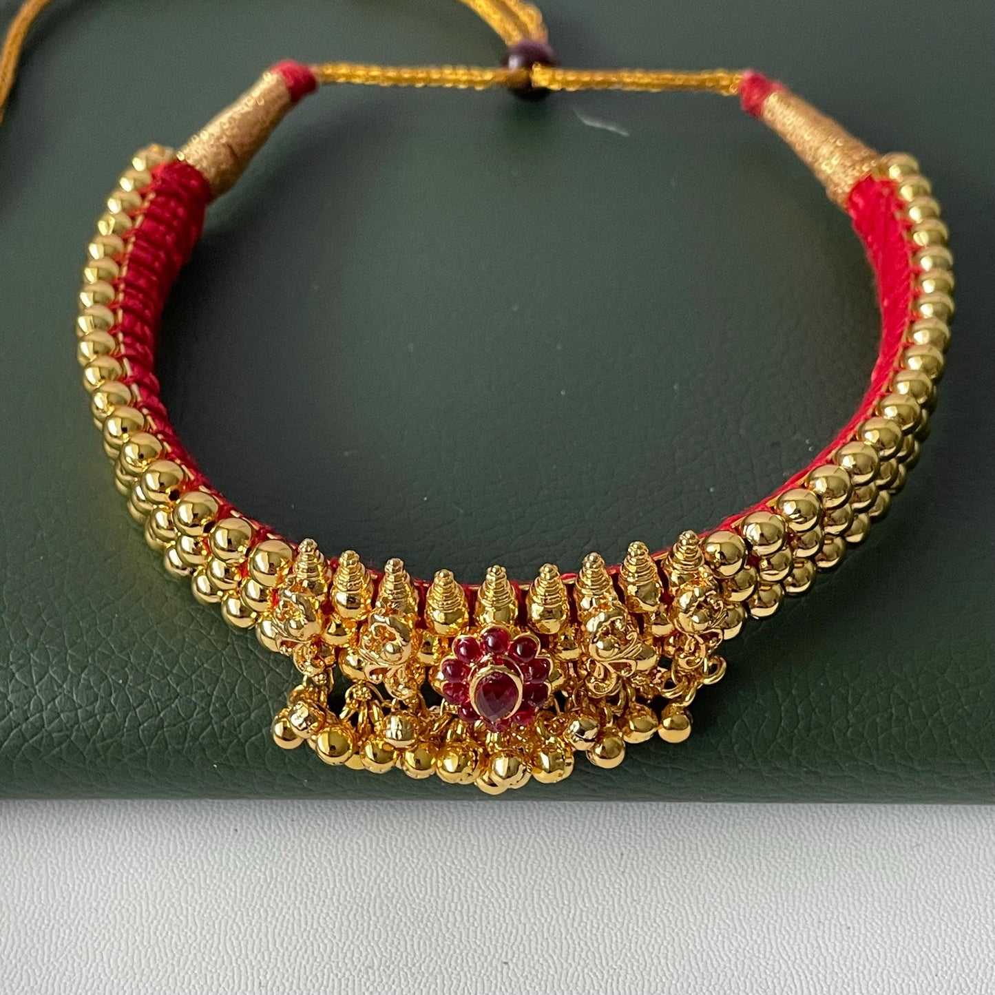 Yellow gold plated maharashtrian thushi small necklace