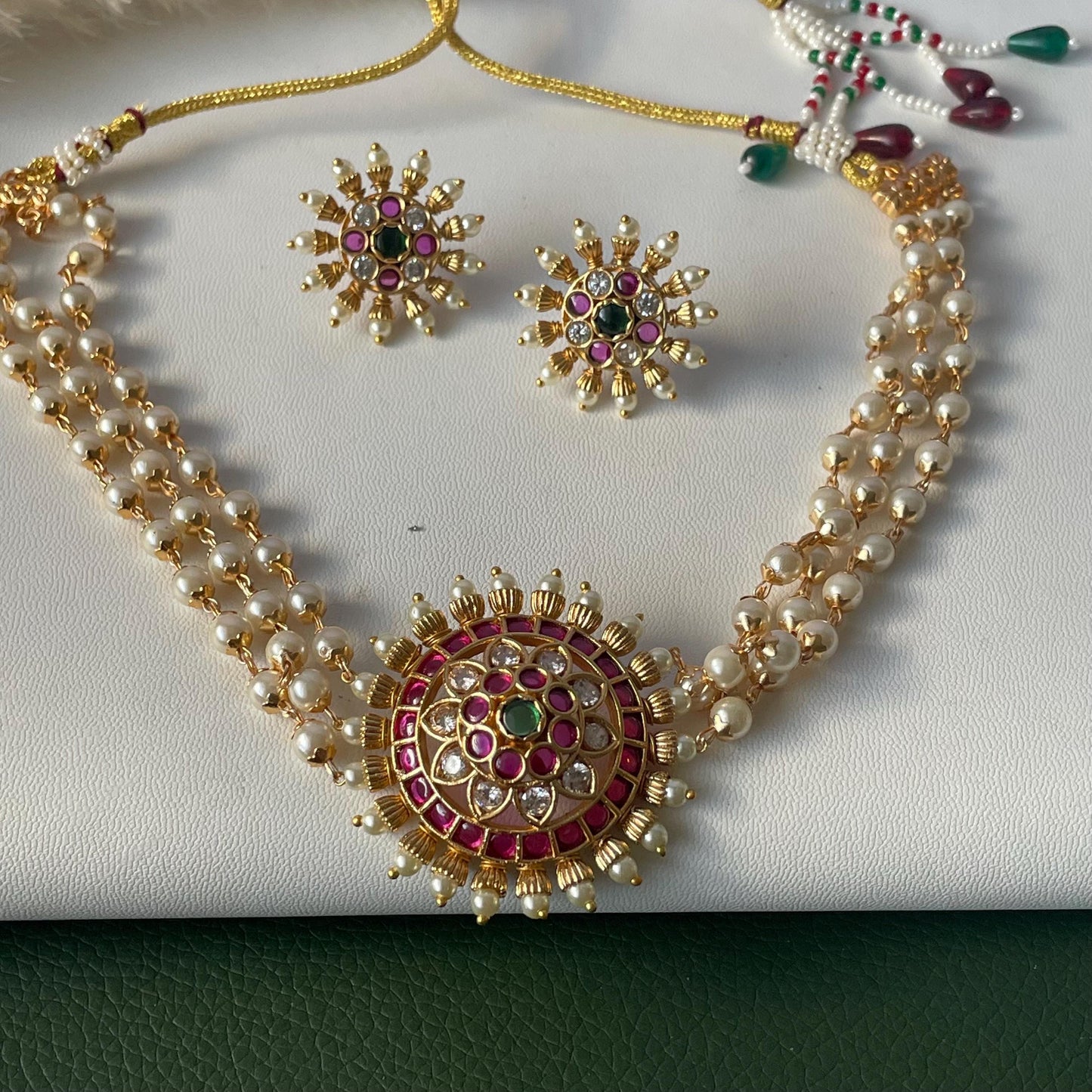 gold plated kemp stone pearl choker set with matching earrings