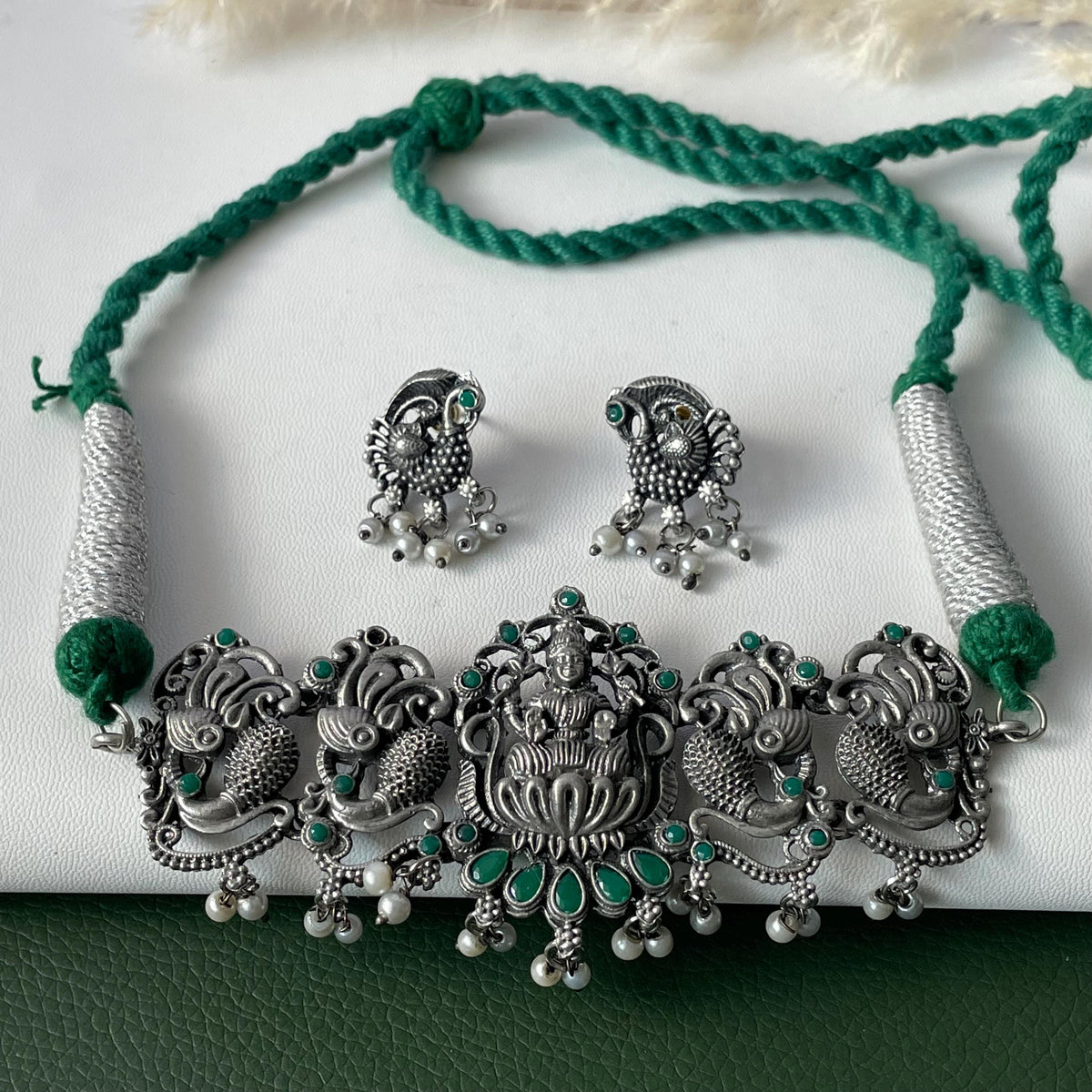 Matt Oxidized Choker or small necklace set: Colorful Stone Necklace