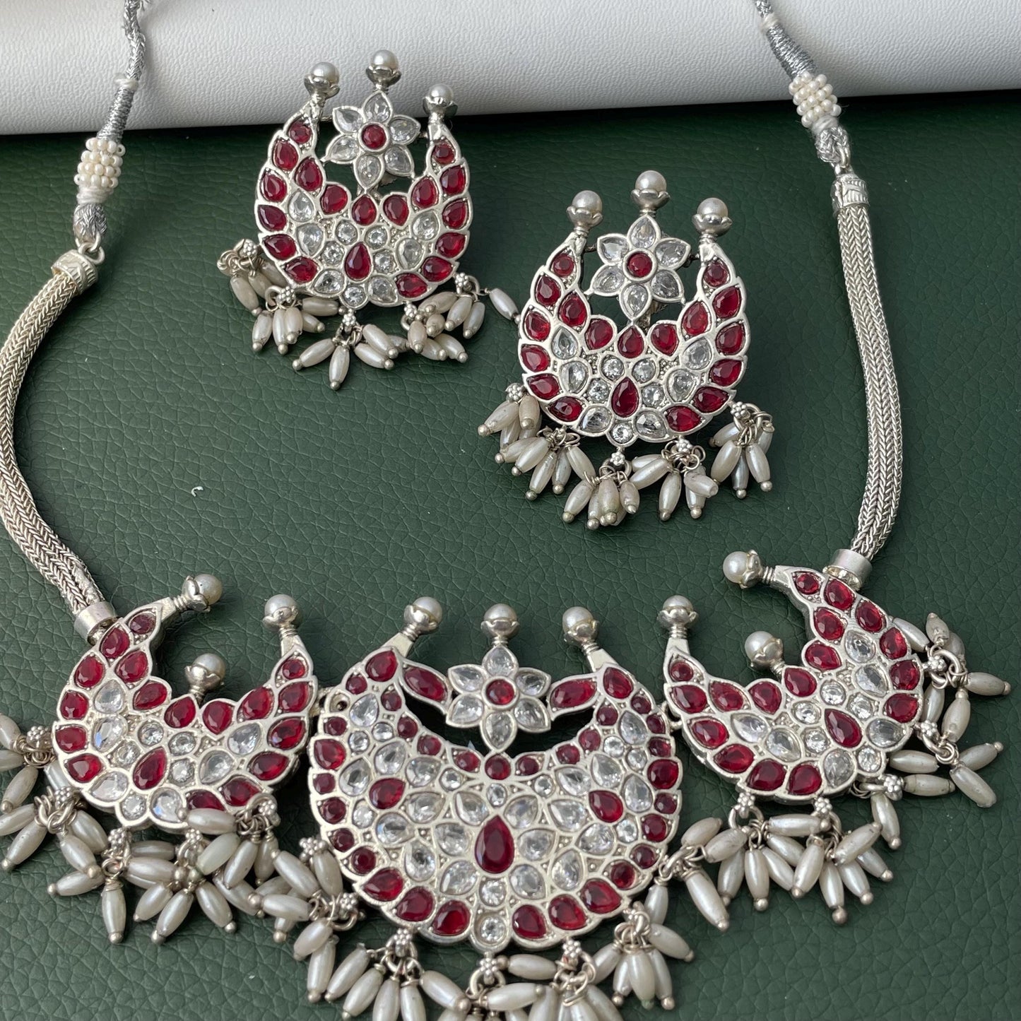 Kemp stone rhodium plated short necklace set