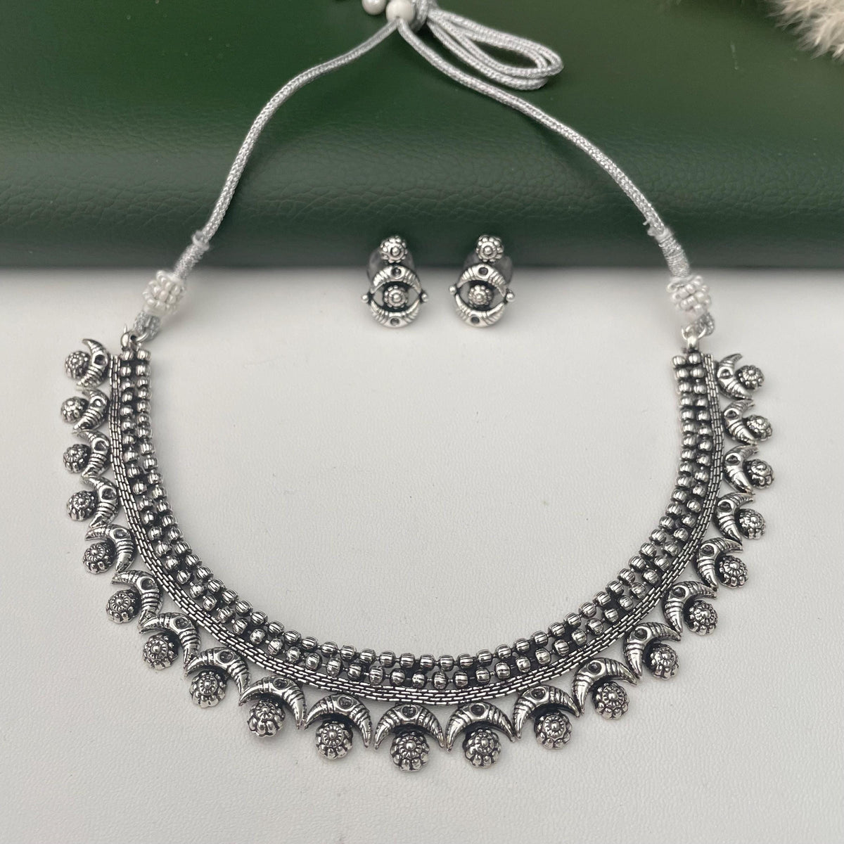Small Oxidised necklace set with matching earrings