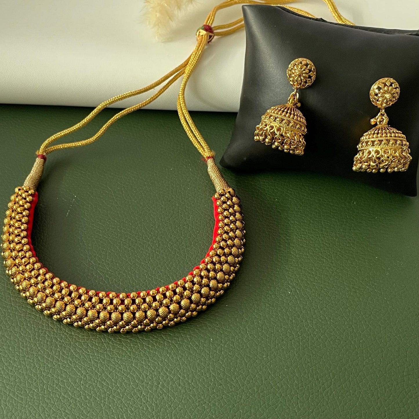 Traditional gold plated maharashtrian thushi choker necklace