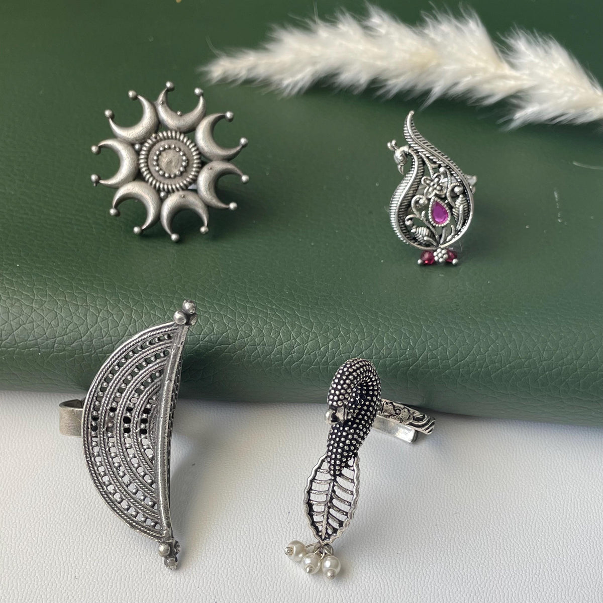 Oxidized Adjustable Ring: trendy peacock ring