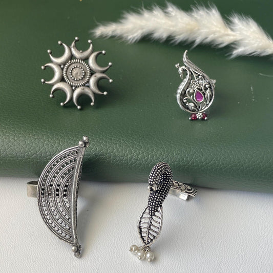 Oxidized Adjustable Ring: trendy peacock ring