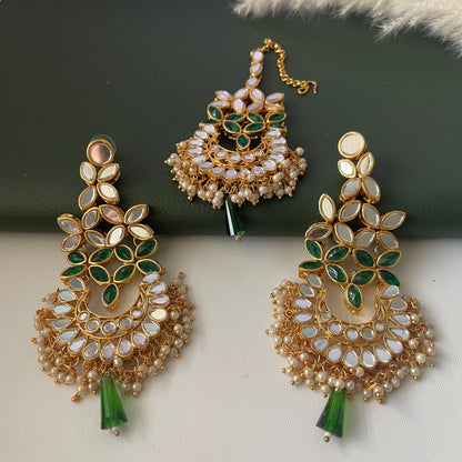 Green and white / ivory mirror necklace set with matching Maang tika