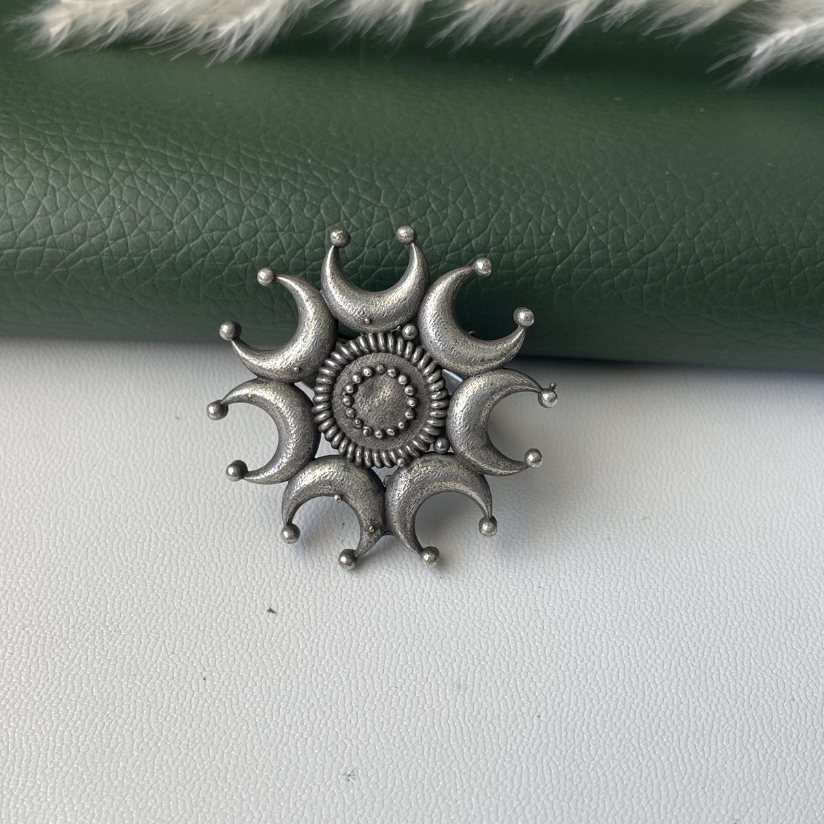 Oxidized Adjustable Ring: trendy peacock ring