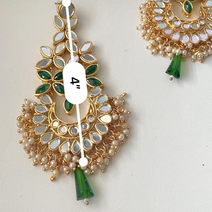 Green and white / ivory mirror necklace set with matching Maang tika