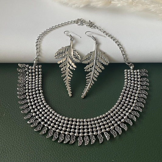 Oxidised collar necklace set with trendy earrings