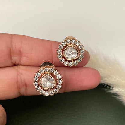 Kundan and cubic zirconia studs