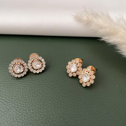 Kundan and cubic zirconia studs