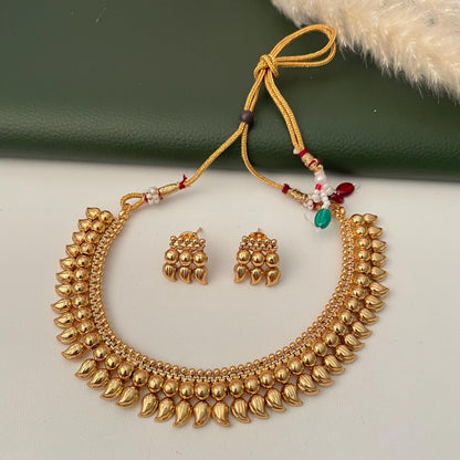 Gold Plated collar Necklace & Earring Set