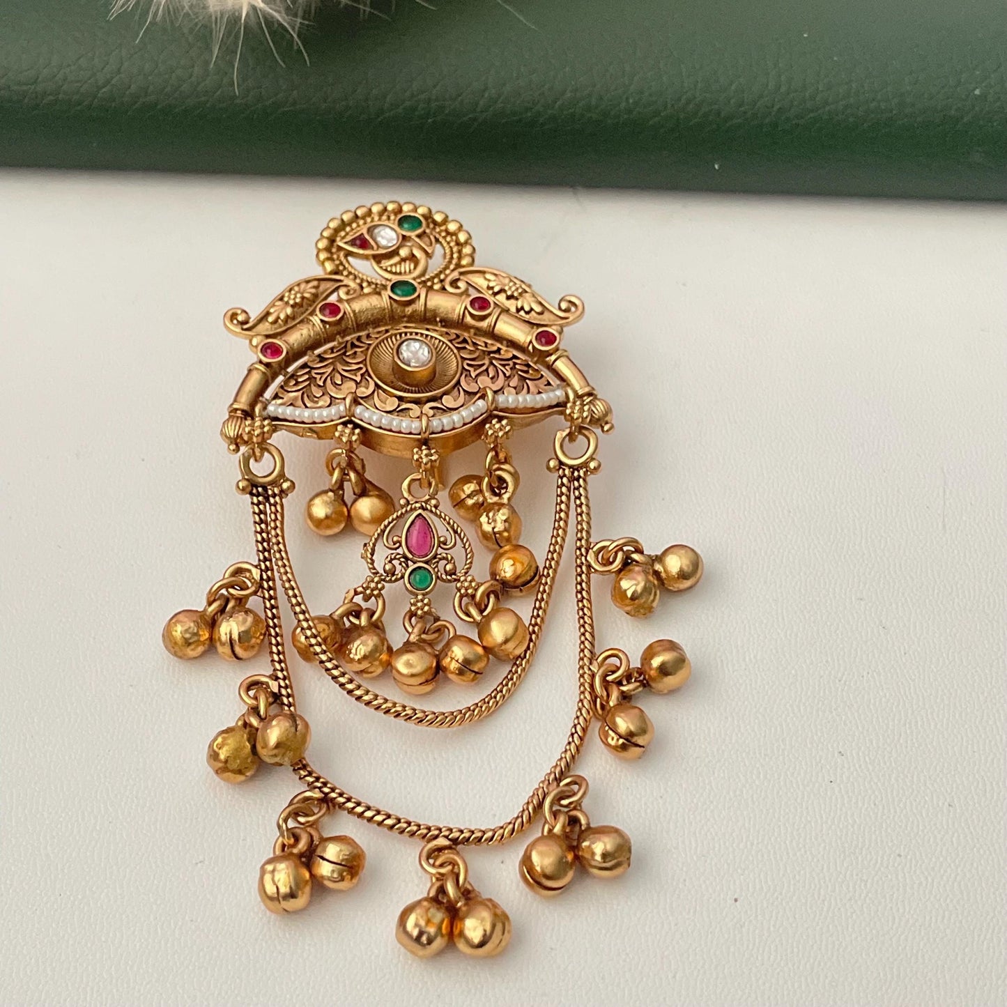 Antique gold plated temple style hair accessory perfect for bridal hair or part hair . Ghungaroo don’t chime