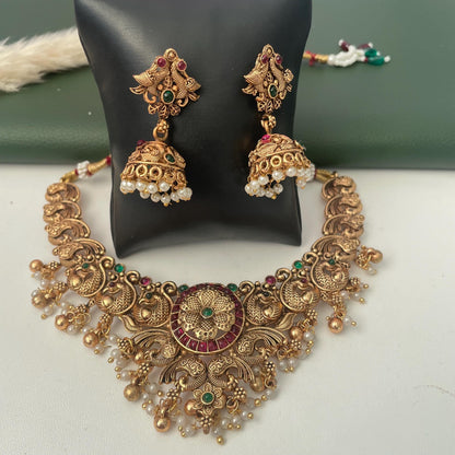 Ruby and green kemp stone and pearl necklace set