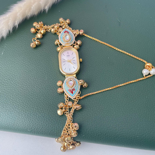 Gold plated easily adjustable party watch