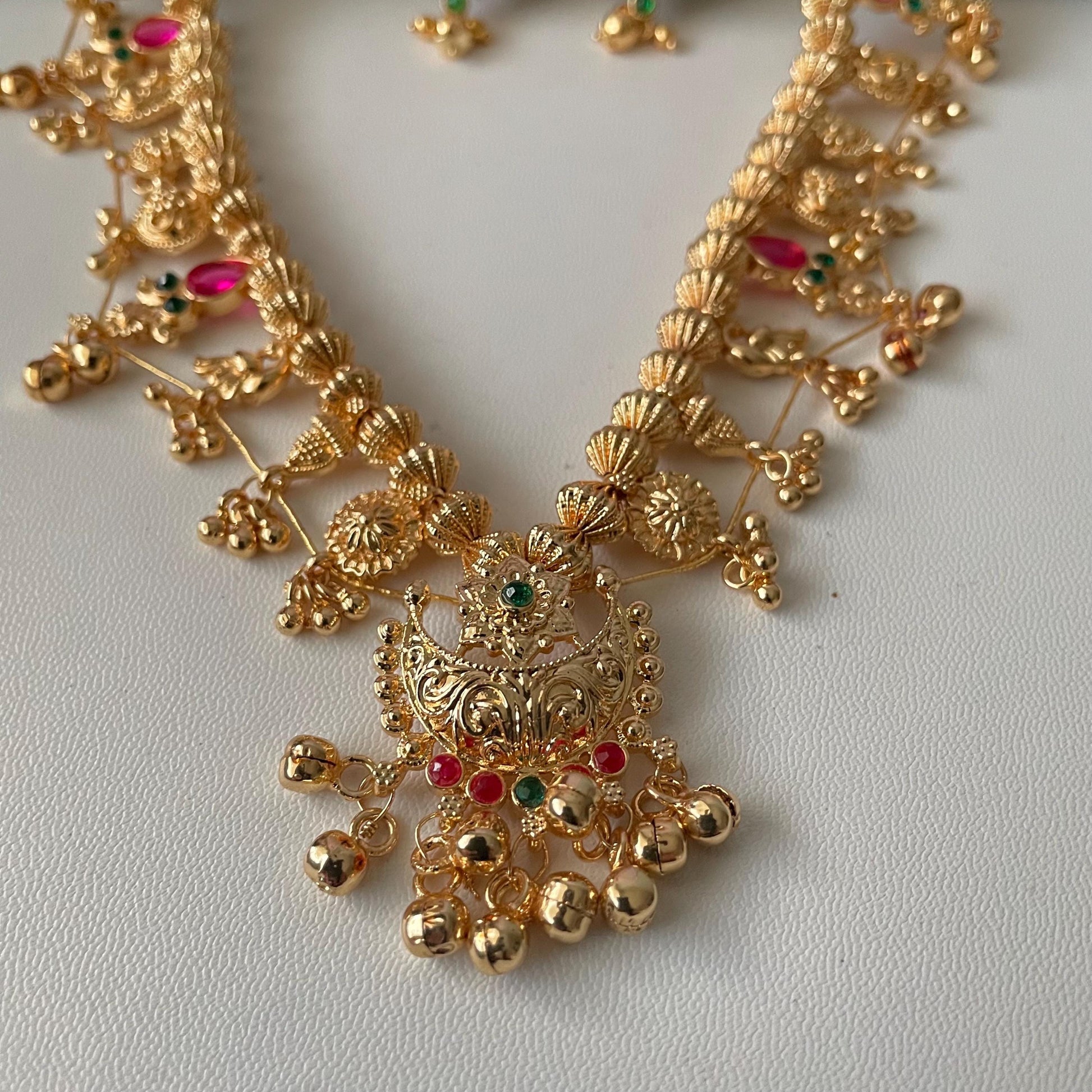 Kolhapuri Saaj Necklace: Marathi Bridal Jewelry