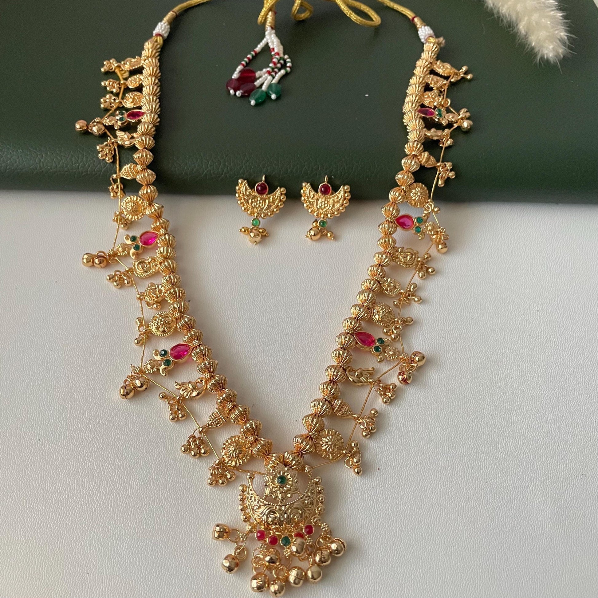 Kolhapuri Saaj Necklace: Marathi Bridal Jewelry