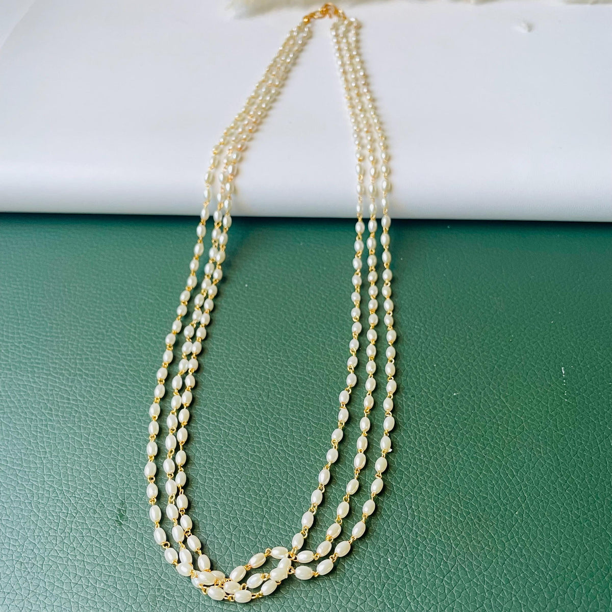 Pearl mala : Multisrand pearl necklaces