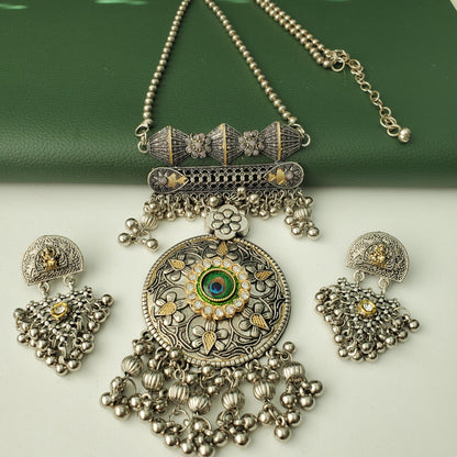 Nysaa Dual tone long necklace with big pendent and earring set