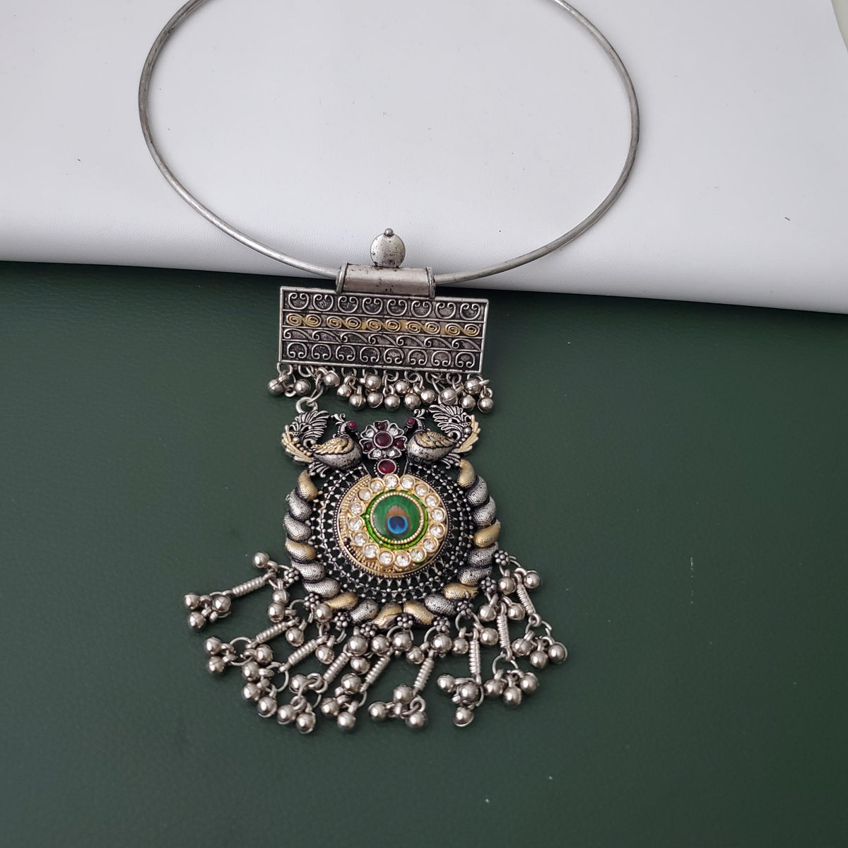 Nysaa Dual tone oxidized hasli necklace set