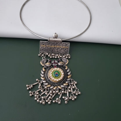 Nysaa Dual tone oxidized hasli necklace set