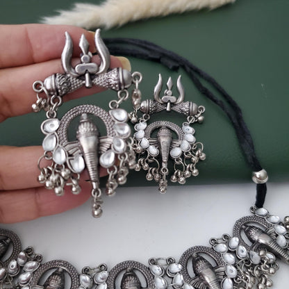 Oxidized Indian Necklace Set: Silver Lookalike Stud Earrings