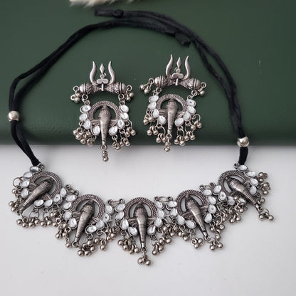 Oxidized Indian Necklace Set: Silver Lookalike Stud Earrings