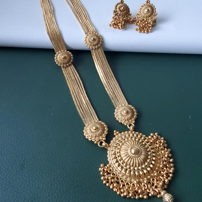 Long gold plated high quality pendent necklace with matching jhumkis : Haaram