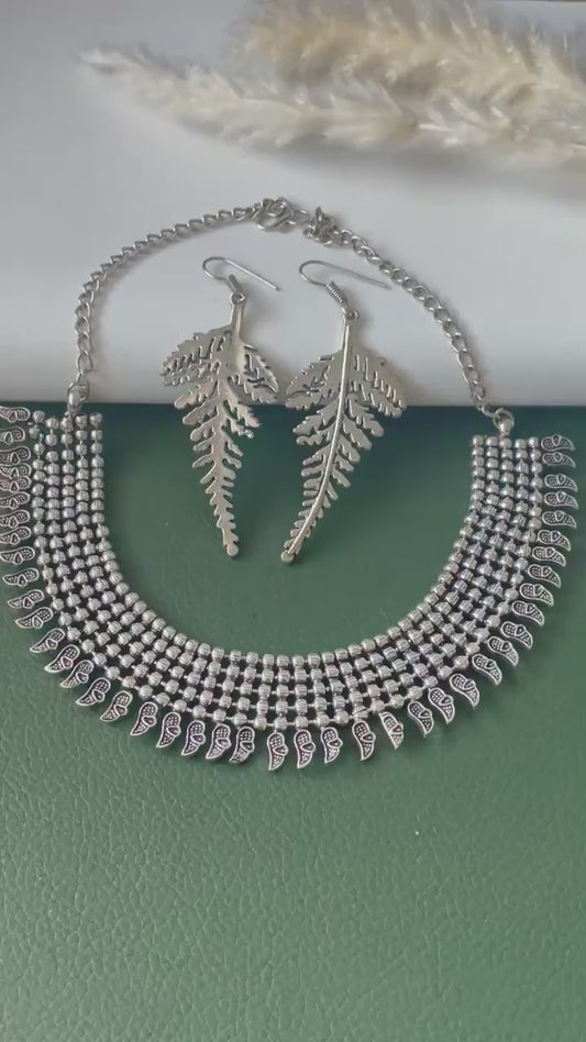 Oxidised collar necklace set with trendy earrings
