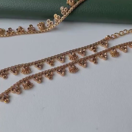 Gold Plated Kamarpatta Waist Belt: Adjustable Saree Belly Chain