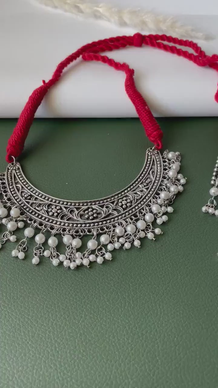 Oxidised thread necklace in red and yellow with matching earrings