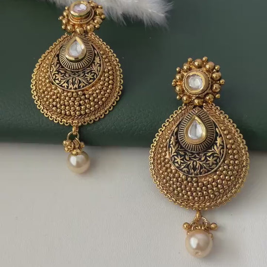 Nysaa gold plated kundan or minakari party earrings
