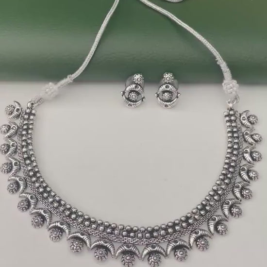 Small Oxidised necklace set with matching earrings