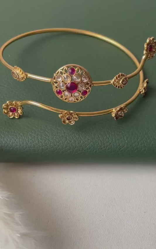 Baju band  Armlet  Arm band  Indian jewlery  Adjustable  Vamki Gold plated