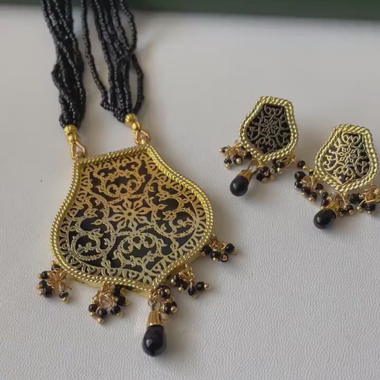 Gold Plated Thewa Necklace & Earrings Set in Black