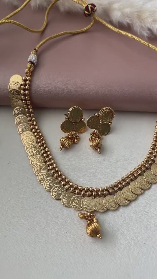 Maharashtrian Putali Haar Necklace: Traditional Coin Jewelry
