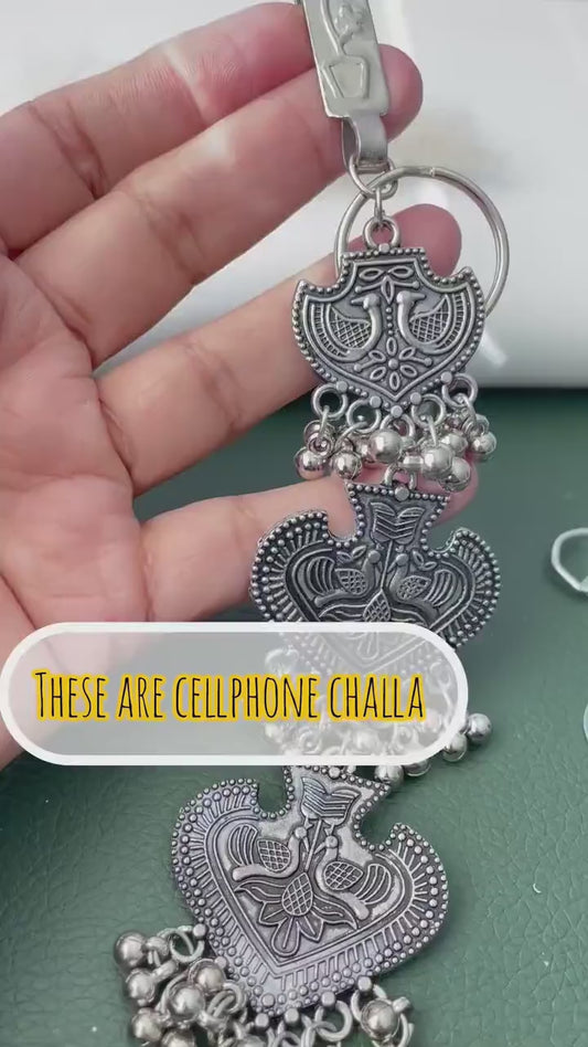 Trendy oxidized mobile challa Juda