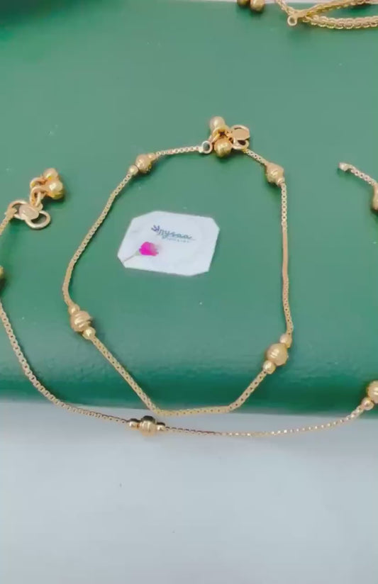 Gold Plated Anklets: Delicate Design Payal