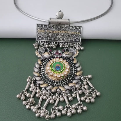 Nysaa Dual tone oxidized hasli necklace set